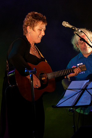 Party on the Lawn 2008 – Blue Tapestry Reunion